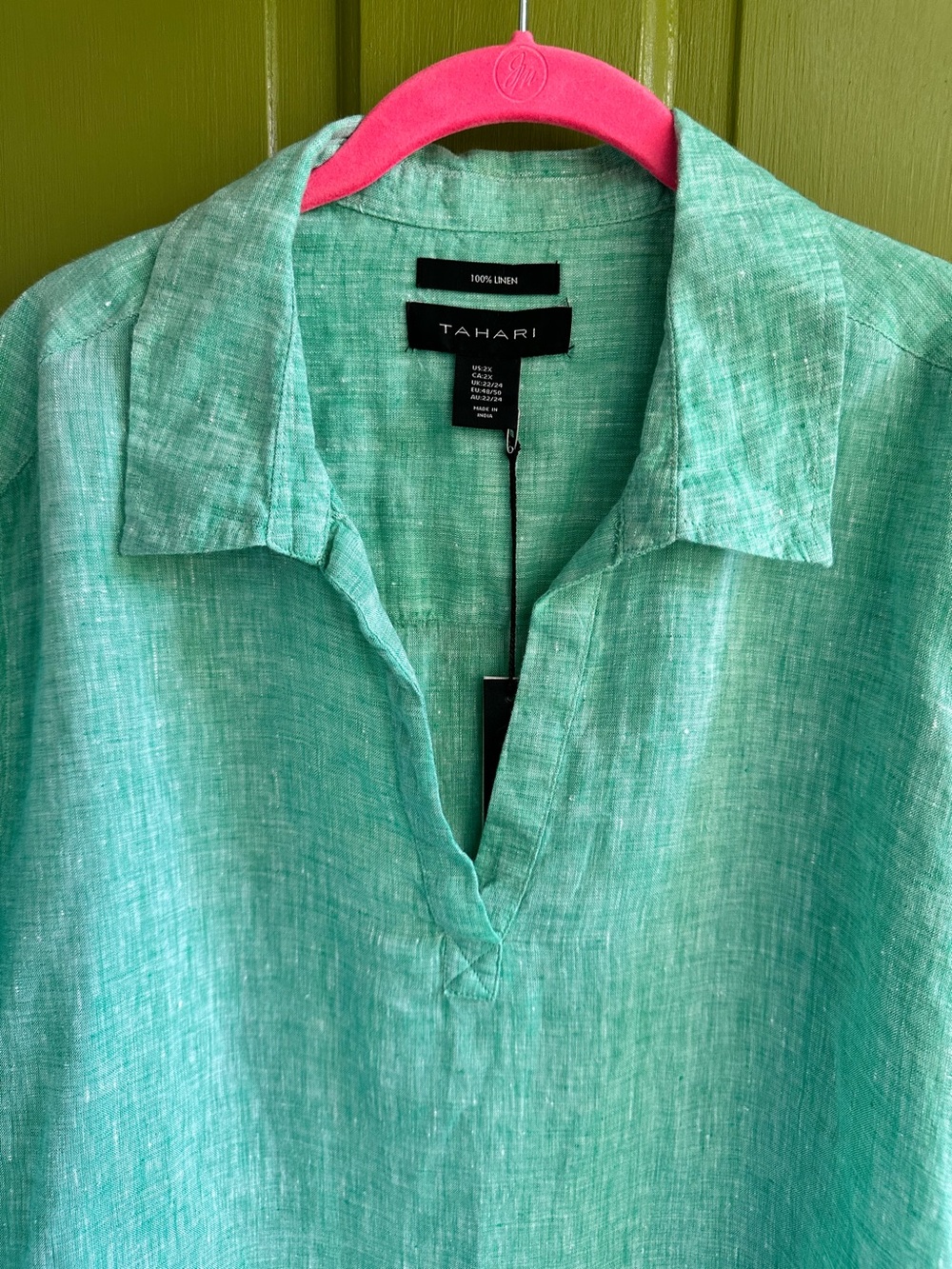 NWT Tahari Mint Green 100% Linen V-Neck Tunic Top